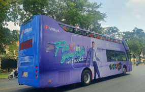 CHẠY ROADSHOW XE BUS 2 TẦNG